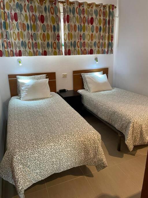 Puskas Apartman Costa De Antigua Exteriör bild